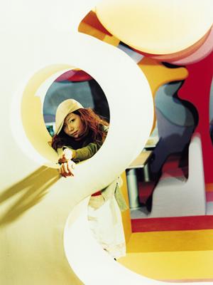 カジュアルファッションの必需品！おしゃれな古着とカットソーのコーディネート術